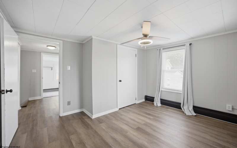 216 Darst Street, Morgantown, West Virginia 26505, 2 Bedrooms Bedrooms, 5 Rooms Rooms,1 BathroomBathrooms,Single Family Detached,For Sale,Darst,0,10166278