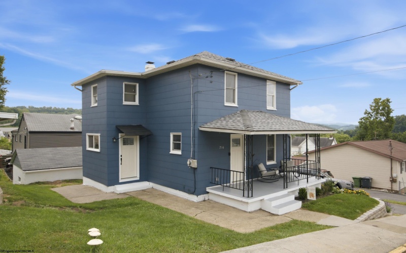 216 Darst Street, Morgantown, West Virginia 26505, 2 Bedrooms Bedrooms, 5 Rooms Rooms,1 BathroomBathrooms,Single Family Detached,For Sale,Darst,0,10166278