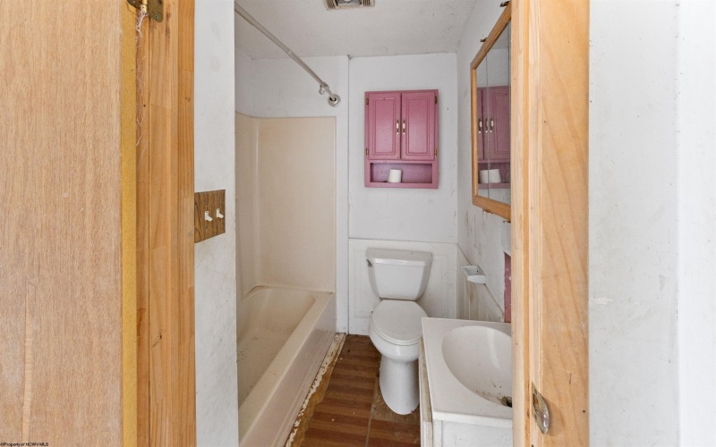 106 Main Street, Buckhannon, West Virginia 26201, 3 Bedrooms Bedrooms, 11 Rooms Rooms,2 BathroomsBathrooms,Single Family Detached,For Sale,Main,0,10166285