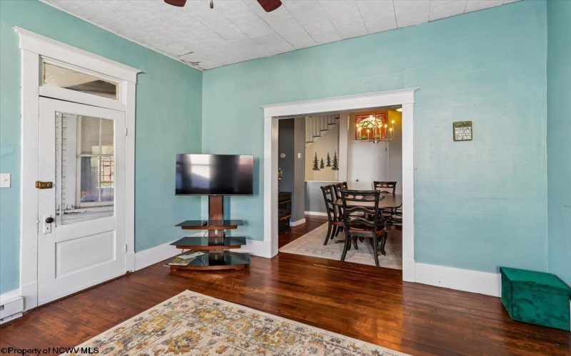 376 Fairfax Avenue, Davis, West Virginia 26260, 3 Bedrooms Bedrooms, 8 Rooms Rooms,1 BathroomBathrooms,Single Family Detached,For Sale,Fairfax,0,10166277