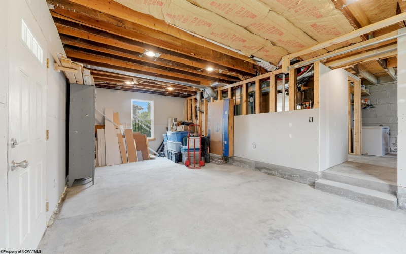 616 Globe Avenue, Morgantown, West Virginia 26501, 4 Bedrooms Bedrooms, 6 Rooms Rooms,1 BathroomBathrooms,Single Family Detached,For Sale,Globe,0,10166295