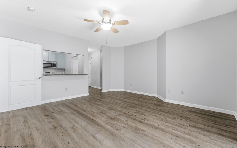 314 Fountain View, Morgantown, West Virginia 26505, 2 Bedrooms Bedrooms, 4 Rooms Rooms,2 BathroomsBathrooms,Single Family Attached,For Sale,Fountain,0,10166297