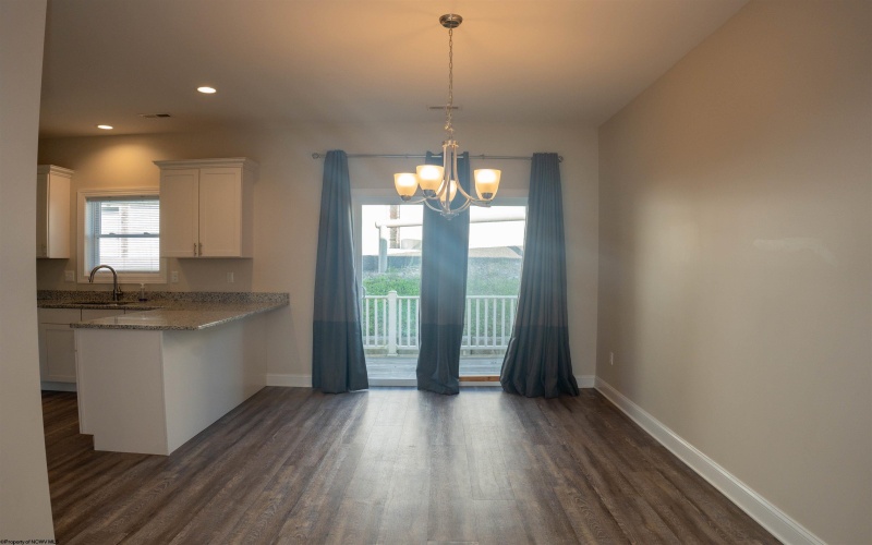 201 Pasture Lane, Morgantown, West Virginia 26508, 3 Bedrooms Bedrooms, 7 Rooms Rooms,2 BathroomsBathrooms,Single Family Attached,For Sale,Pasture,0,10166308