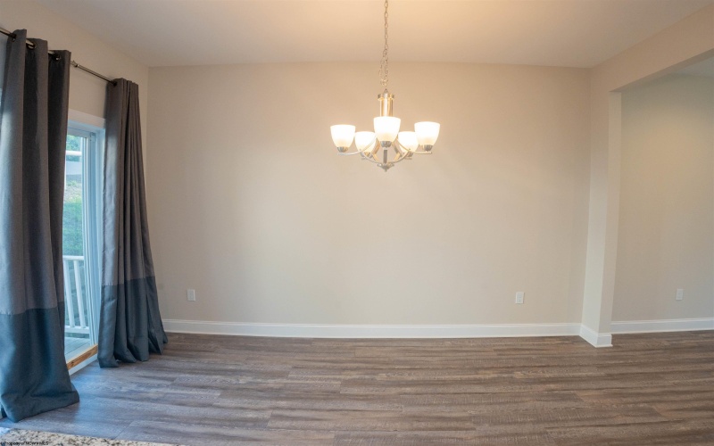 201 Pasture Lane, Morgantown, West Virginia 26508, 3 Bedrooms Bedrooms, 7 Rooms Rooms,2 BathroomsBathrooms,Single Family Attached,For Sale,Pasture,0,10166308