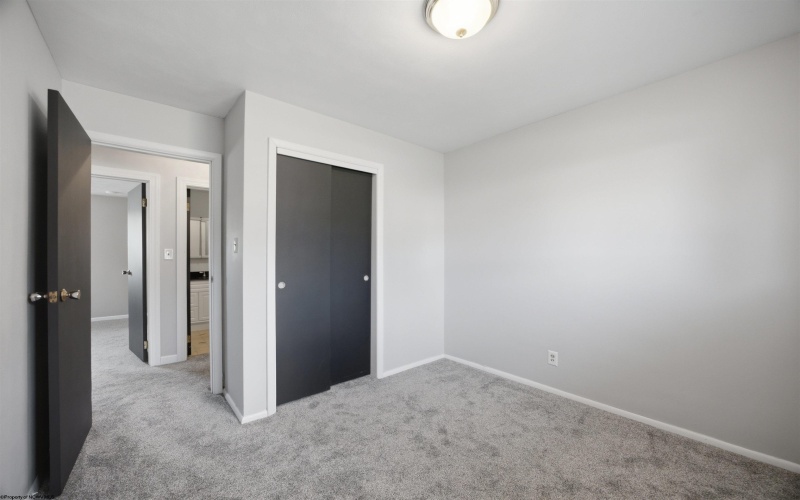 139 Circle Drive, Bridgeport, West Virginia 26330, 3 Bedrooms Bedrooms, 5 Rooms Rooms,2 BathroomsBathrooms,Single Family Detached,For Sale,Circle,0,10166299