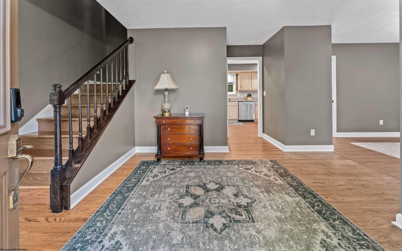 1014 Deerwood Drive, Morgantown, West Virginia 26508, 4 Bedrooms Bedrooms, 11 Rooms Rooms,3 BathroomsBathrooms,Single Family Detached,For Sale,Deerwood,0,10166298