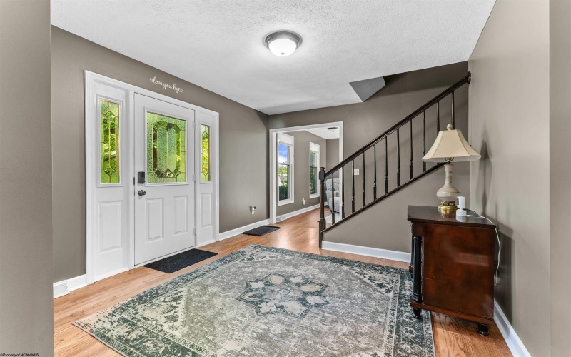 1014 Deerwood Drive, Morgantown, West Virginia 26508, 4 Bedrooms Bedrooms, 11 Rooms Rooms,3 BathroomsBathrooms,Single Family Detached,For Sale,Deerwood,0,10166298