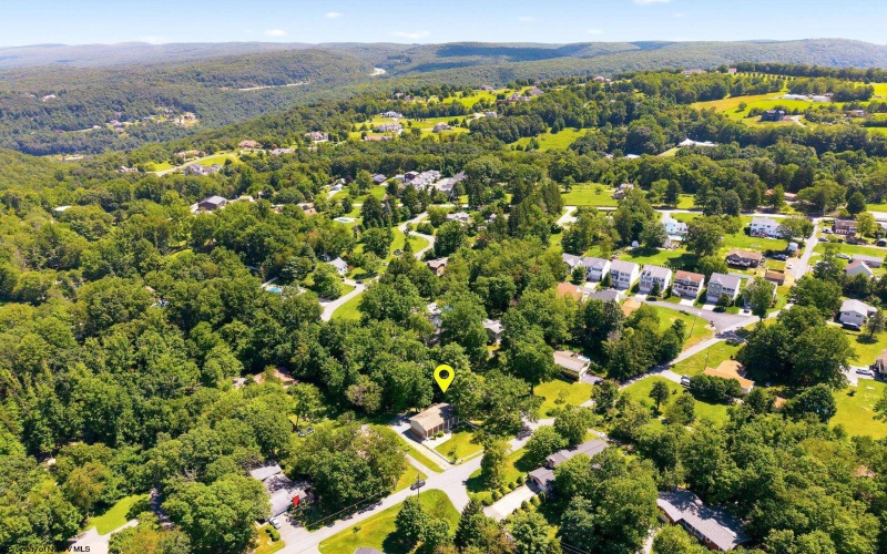 878 SHAFFER Lane, Morgantown, West Virginia 26508, 3 Bedrooms Bedrooms, 8 Rooms Rooms,2 BathroomsBathrooms,Single Family Detached,For Sale,SHAFFER,0,10166304