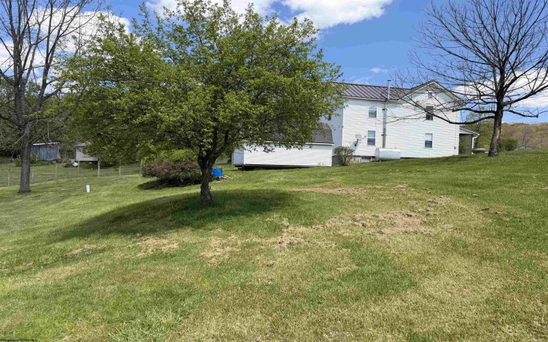 4397 Location Road, Parsons, West Virginia 26287, 3 Bedrooms Bedrooms, 7 Rooms Rooms,2 BathroomsBathrooms,Single Family Detached,For Sale,Location,0,10165345