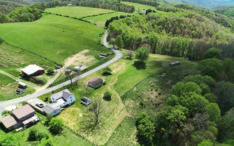 4397 Location Road, Parsons, West Virginia 26287, 3 Bedrooms Bedrooms, 7 Rooms Rooms,2 BathroomsBathrooms,Single Family Detached,For Sale,Location,0,10165345