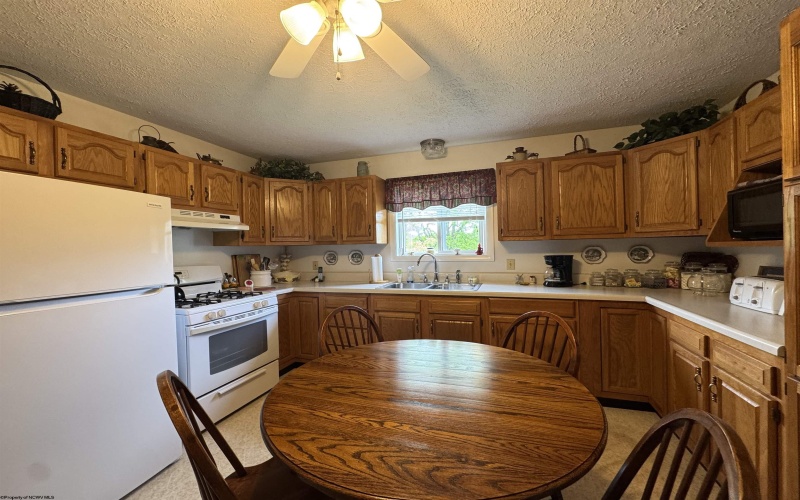 4397 Location Road, Parsons, West Virginia 26287, 3 Bedrooms Bedrooms, 7 Rooms Rooms,2 BathroomsBathrooms,Single Family Detached,For Sale,Location,0,10165345