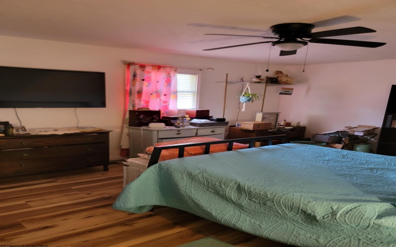 185 Wilson Lane, Elkins, West Virginia 26241, 4 Bedrooms Bedrooms, 10 Rooms Rooms,2 BathroomsBathrooms,Single Family Detached,For Sale,Wilson,0,10160956