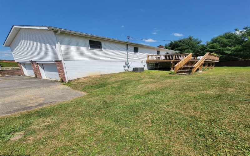 185 Wilson Lane, Elkins, West Virginia 26241, 4 Bedrooms Bedrooms, 10 Rooms Rooms,2 BathroomsBathrooms,Single Family Detached,For Sale,Wilson,0,10160956