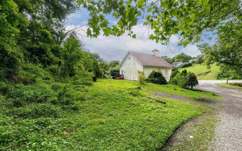 1992 River Road, Morgantown, West Virginia 26501, 1 Bedroom Bedrooms, 3 Rooms Rooms,1 BathroomBathrooms,Single Family Detached,For Sale,River,0,10166312