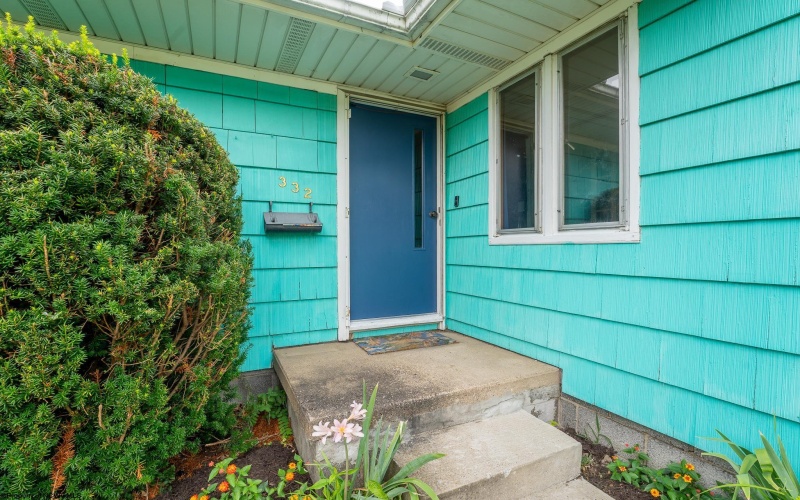 332 Oakland Street, Morgantown, West Virginia 26505, 4 Bedrooms Bedrooms, 7 Rooms Rooms,2 BathroomsBathrooms,Single Family Detached,For Sale,Oakland,0,10166314