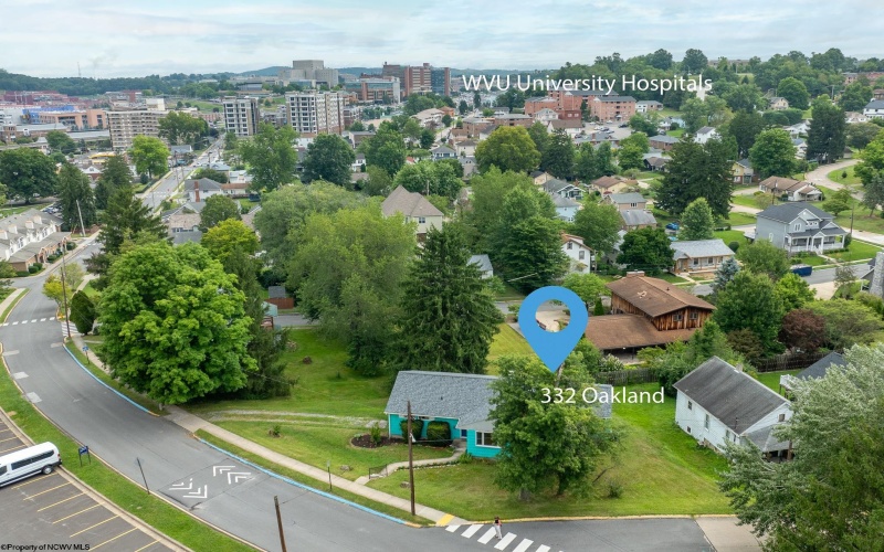 332 Oakland Street, Morgantown, West Virginia 26505, 4 Bedrooms Bedrooms, 7 Rooms Rooms,2 BathroomsBathrooms,Single Family Detached,For Sale,Oakland,0,10166314