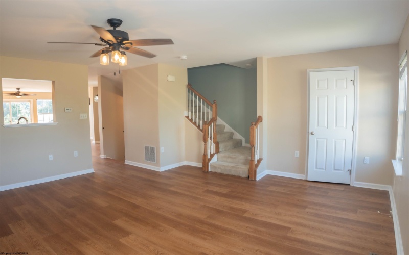 189 Birds Eye View Drive, Morgantown, West Virginia 26501, 3 Bedrooms Bedrooms, 8 Rooms Rooms,2 BathroomsBathrooms,Single Family Attached,For Sale,Birds Eye View,0,10166321 189 Birds Eye View Drive, Morgantown, West Virginia 26501, 3 Bedrooms Bedrooms, 8 Rooms Rooms,2 BathroomsBathrooms,Single Family Attached,For Sale,Birds Eye View,0,10166321