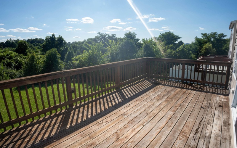 189 Birds Eye View Drive, Morgantown, West Virginia 26501, 3 Bedrooms Bedrooms, 8 Rooms Rooms,2 BathroomsBathrooms,Single Family Attached,For Sale,Birds Eye View,0,10166321 189 Birds Eye View Drive, Morgantown, West Virginia 26501, 3 Bedrooms Bedrooms, 8 Rooms Rooms,2 BathroomsBathrooms,Single Family Attached,For Sale,Birds Eye View,0,10166321