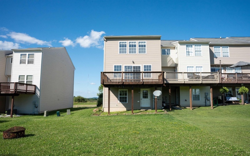 189 Birds Eye View Drive, Morgantown, West Virginia 26501, 3 Bedrooms Bedrooms, 8 Rooms Rooms,2 BathroomsBathrooms,Single Family Attached,For Sale,Birds Eye View,0,10166321 189 Birds Eye View Drive, Morgantown, West Virginia 26501, 3 Bedrooms Bedrooms, 8 Rooms Rooms,2 BathroomsBathrooms,Single Family Attached,For Sale,Birds Eye View,0,10166321