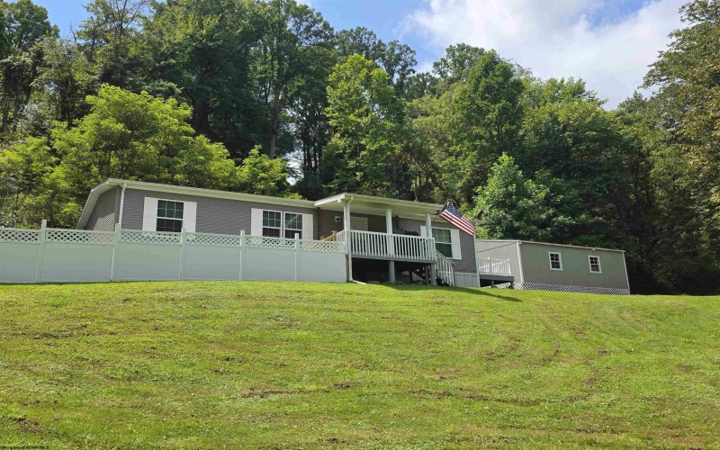 419 Hess School Road, Worthington, West Virginia 26591, 3 Bedrooms Bedrooms, 6 Rooms Rooms,2 BathroomsBathrooms,Single Family Detached,For Sale,Hess School,0,10166328