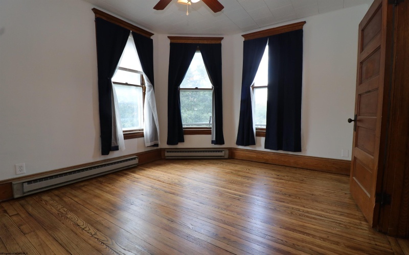 200 Second Street, Elkins, West Virginia 26241, 3 Bedrooms Bedrooms, 9 Rooms Rooms,1 BathroomBathrooms,Single Family Detached,For Sale,Second,0,10166327