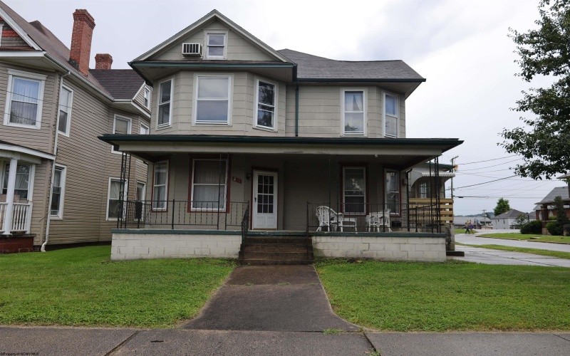 200 Second Street, Elkins, West Virginia 26241, 3 Bedrooms Bedrooms, 9 Rooms Rooms,1 BathroomBathrooms,Single Family Detached,For Sale,Second,0,10166327