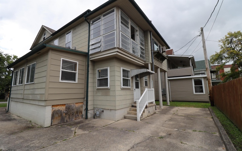 200 Second Street, Elkins, West Virginia 26241, 3 Bedrooms Bedrooms, 9 Rooms Rooms,1 BathroomBathrooms,Single Family Detached,For Sale,Second,0,10166327