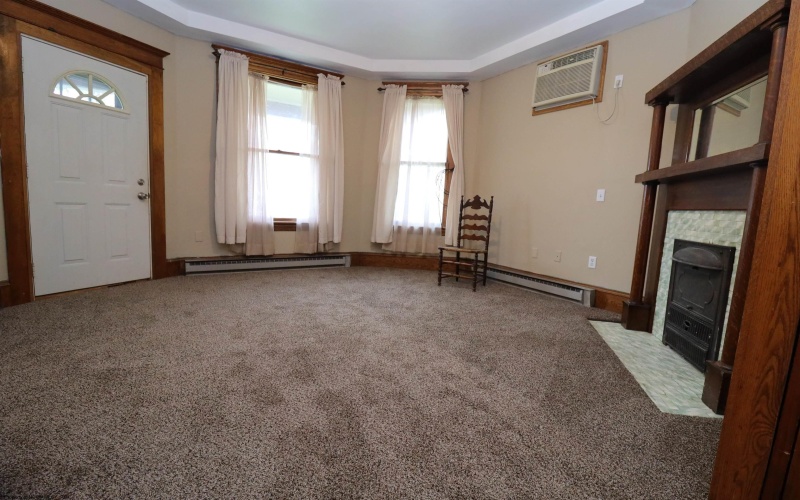 200 Second Street, Elkins, West Virginia 26241, 3 Bedrooms Bedrooms, 9 Rooms Rooms,1 BathroomBathrooms,Single Family Detached,For Sale,Second,0,10166327