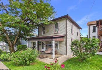 231 THAYER Street, Grafton, West Virginia 26354, 3 Bedrooms Bedrooms, 8 Rooms Rooms,3 BathroomsBathrooms,Single Family Detached,For Sale,THAYER,0,10166317