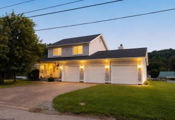 15 Homestead Street, West Union, West Virginia 26456, 3 Bedrooms Bedrooms, 9 Rooms Rooms,2 BathroomsBathrooms,Single Family Detached,For Sale,Homestead,0,10166323