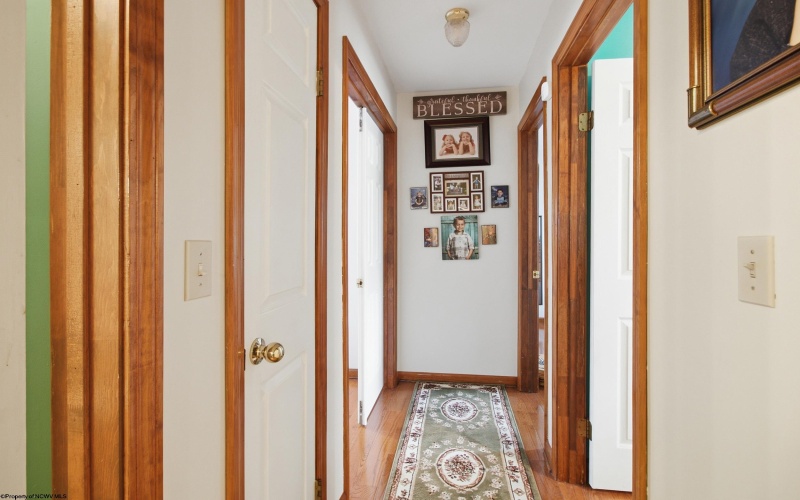 15 Homestead Street, West Union, West Virginia 26456, 3 Bedrooms Bedrooms, 9 Rooms Rooms,2 BathroomsBathrooms,Single Family Detached,For Sale,Homestead,0,10166323
