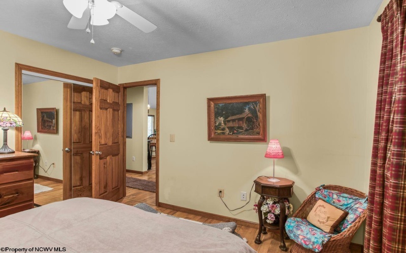 644 Pine Drive, Terra Alta, West Virginia 26764, 2 Bedrooms Bedrooms, 8 Rooms Rooms,2 BathroomsBathrooms,Single Family Detached,For Sale,Pine,0,10166318