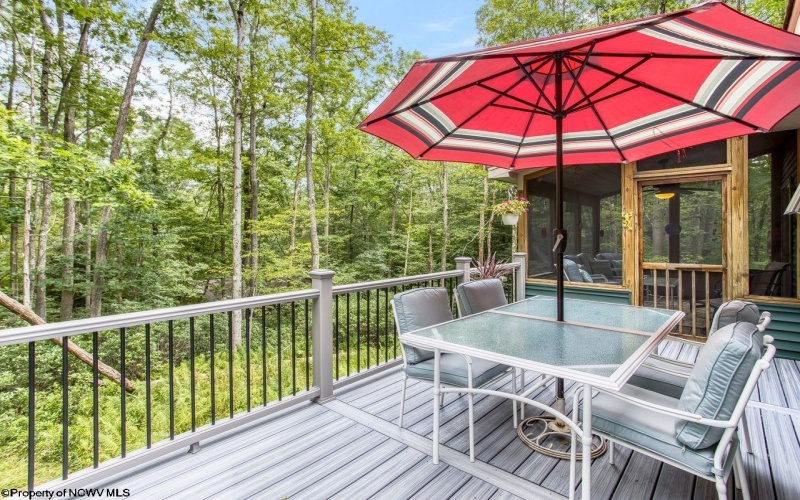 644 Pine Drive, Terra Alta, West Virginia 26764, 2 Bedrooms Bedrooms, 8 Rooms Rooms,2 BathroomsBathrooms,Single Family Detached,For Sale,Pine,0,10166318