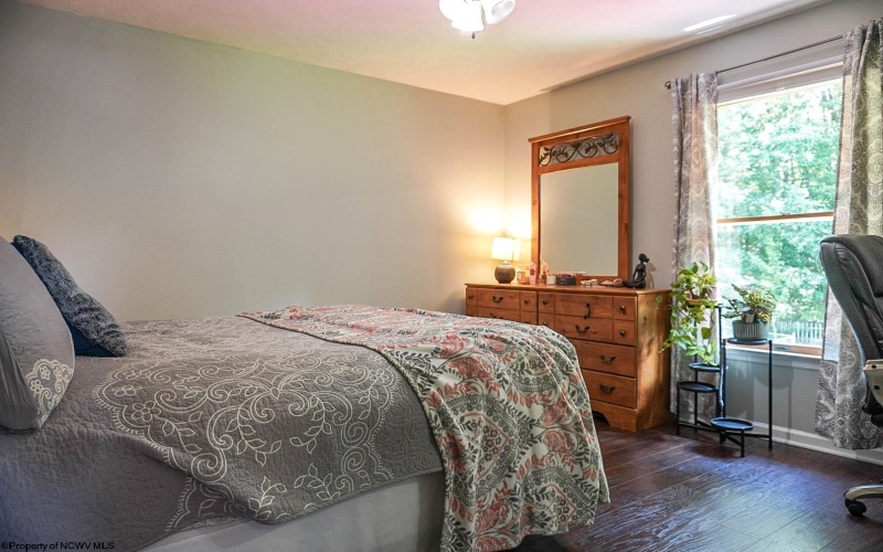 243 Aurora Drive, Morgantown, West Virginia 26508, 3 Bedrooms Bedrooms, 6 Rooms Rooms,2 BathroomsBathrooms,Single Family Detached,For Sale,Aurora,0,10166332