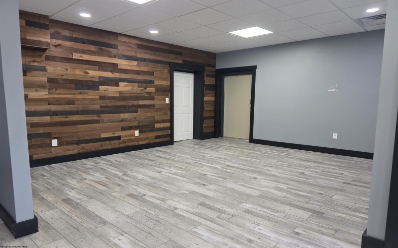 401 Pike Street, Shinnston, West Virginia 26431, 0 , 0 ,0,Commercial (lease),For Rent,Pike,0,10166334