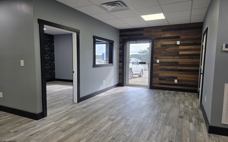 401 Pike Street, Shinnston, West Virginia 26431, 0 , 0 ,0,Commercial (lease),For Rent,Pike,0,10166334