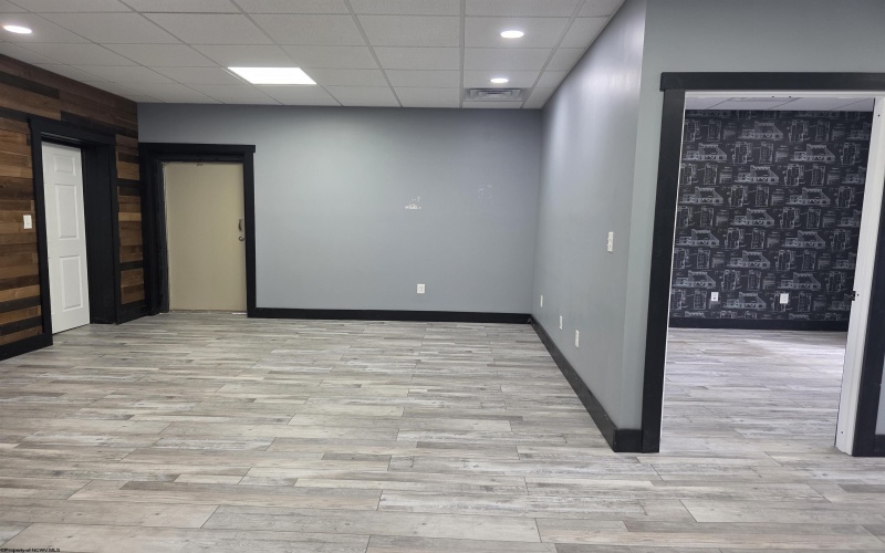 401 Pike Street, Shinnston, West Virginia 26431, 0 , 0 ,0,Commercial (lease),For Rent,Pike,0,10166334