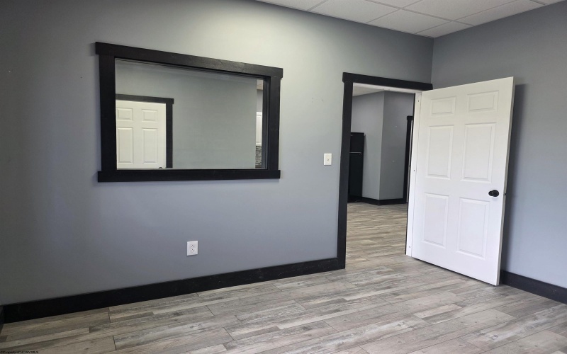 401 Pike Street, Shinnston, West Virginia 26431, 0 , 0 ,0,Commercial (lease),For Rent,Pike,0,10166334