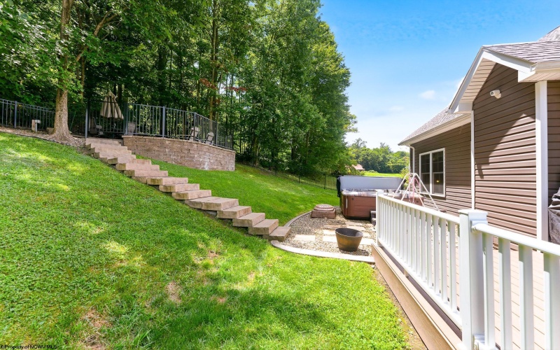 211 Angel Falls Way, Morgantown, West Virginia 26508, 4 Bedrooms Bedrooms, 7 Rooms Rooms,3 BathroomsBathrooms,Single Family Detached,For Sale,Angel Falls,0,10166333