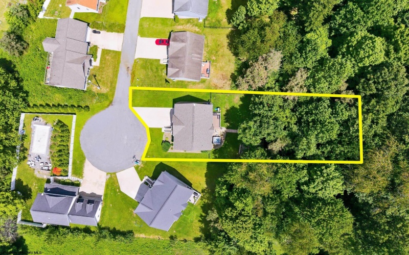 211 Angel Falls Way, Morgantown, West Virginia 26508, 4 Bedrooms Bedrooms, 7 Rooms Rooms,3 BathroomsBathrooms,Single Family Detached,For Sale,Angel Falls,0,10166333