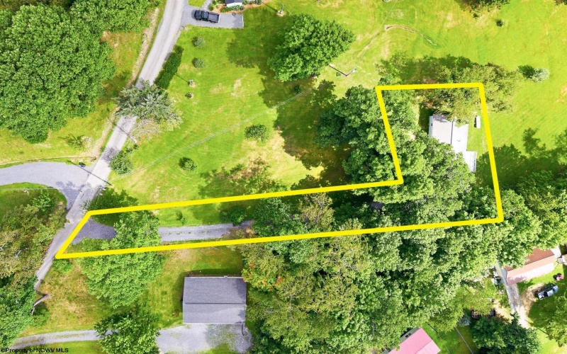 184 WARM HOLLOW Road, Morgantown, West Virginia 26508, 2 Bedrooms Bedrooms, 6 Rooms Rooms,2 BathroomsBathrooms,Single Family Detached,For Sale,WARM HOLLOW,0,10166335
