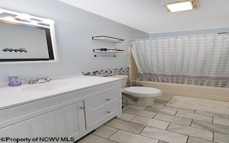 26 Scarlet Cardinal Lane, Mount Storm, West Virginia 26739, 2 Bedrooms Bedrooms, 8 Rooms Rooms,2 BathroomsBathrooms,Single Family Detached,For Sale,Scarlet Cardinal,0,10166339