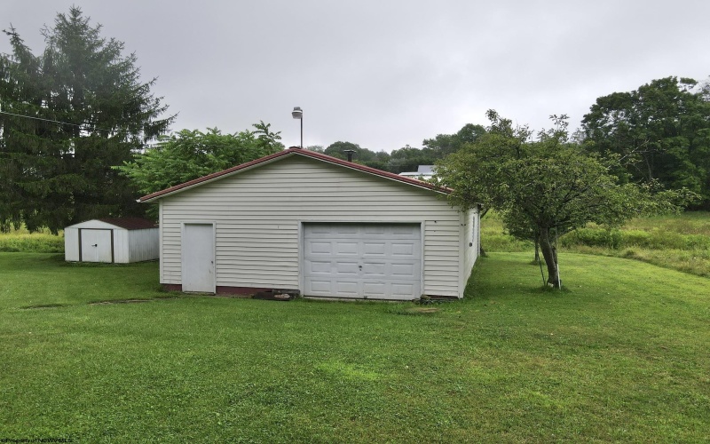 81 Fort Hill Drive, Rock Cave, West Virginia 26234, 2 Bedrooms Bedrooms, 7 Rooms Rooms,2 BathroomsBathrooms,Single Family Detached,For Sale,Fort Hill,0,10166344
