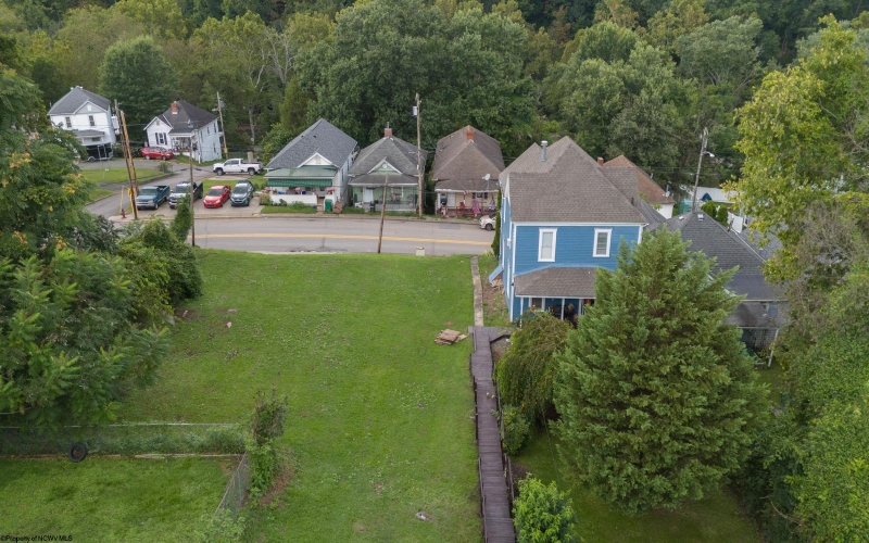 984 Pike Street, Clarksburg, West Virginia 26301, 3 Bedrooms Bedrooms, 7 Rooms Rooms,1 BathroomBathrooms,Single Family Detached,For Sale,Pike,0,10166352