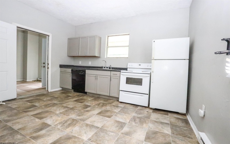 574 Pennsylvania Avenue, Morgantown, West Virginia 26501, 0 , 0 ,0,Multi-unit/income,For Sale,Pennsylvania,0,10166353