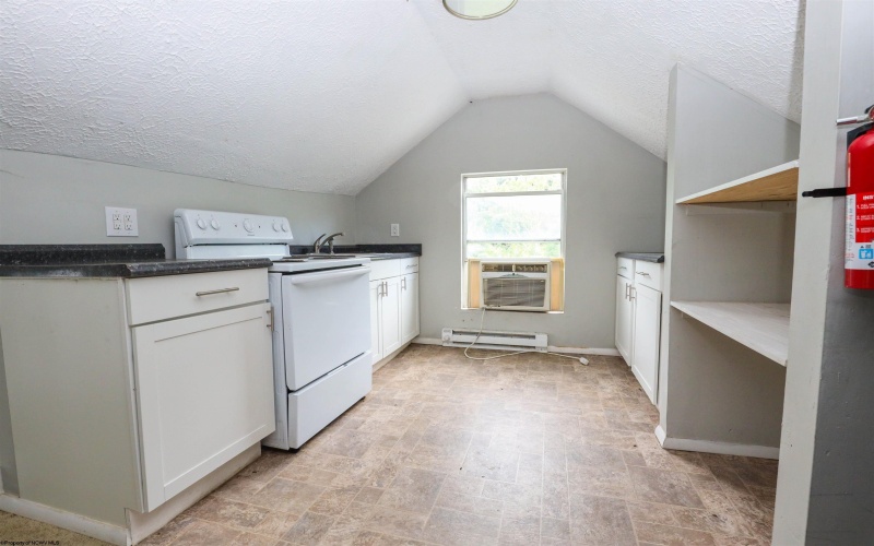 574 Pennsylvania Avenue, Morgantown, West Virginia 26501, 0 , 0 ,0,Multi-unit/income,For Sale,Pennsylvania,0,10166353