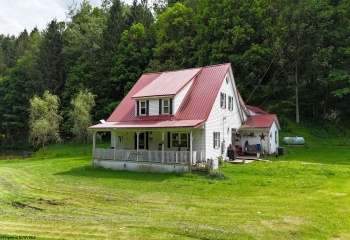 407 Soap Hollow Road, Mannington, West Virginia 26582, 5 Bedrooms Bedrooms, 10 Rooms Rooms,2 BathroomsBathrooms,Single Family Detached,For Sale,Soap Hollow,0,10165437