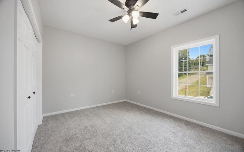 141 Mulberry Avenue, Weston, West Virginia 26452, 2 Bedrooms Bedrooms, 4 Rooms Rooms,1 BathroomBathrooms,Single Family Attached,For Sale,Mulberry,0,10166364