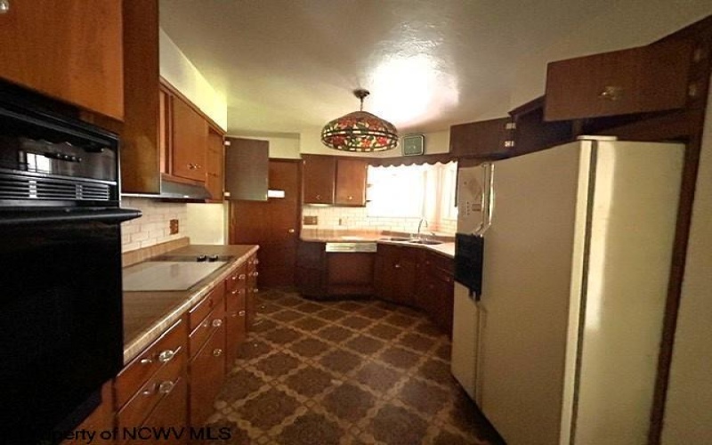 1116 Katherine Street, Fairmont, West Virginia 26554, 2 Bedrooms Bedrooms, 6 Rooms Rooms,2 BathroomsBathrooms,Single Family Detached,For Sale,Katherine,0,10166361