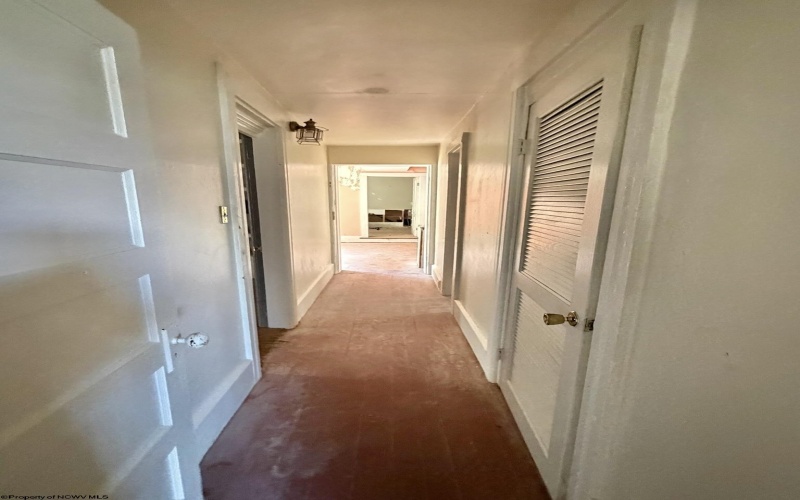 235 Center Avenue, Weston, West Virginia 26452, 4 Bedrooms Bedrooms, 9 Rooms Rooms,2 BathroomsBathrooms,Single Family Detached,For Sale,Center,0,10166360